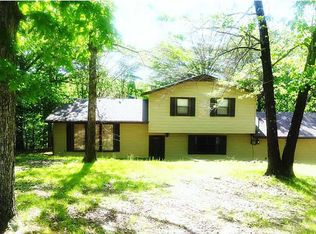 105 Dogwood Ln, Gravette, AR 72736