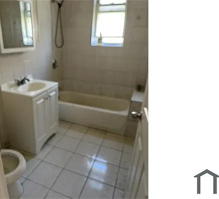 4 bed, 1300 sqft, $2,400 — Photo 3