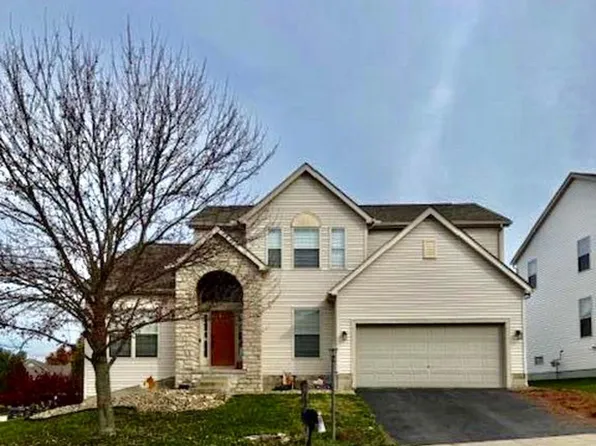 56 W Twin Maple Ave, Lithopolis, OH 43136