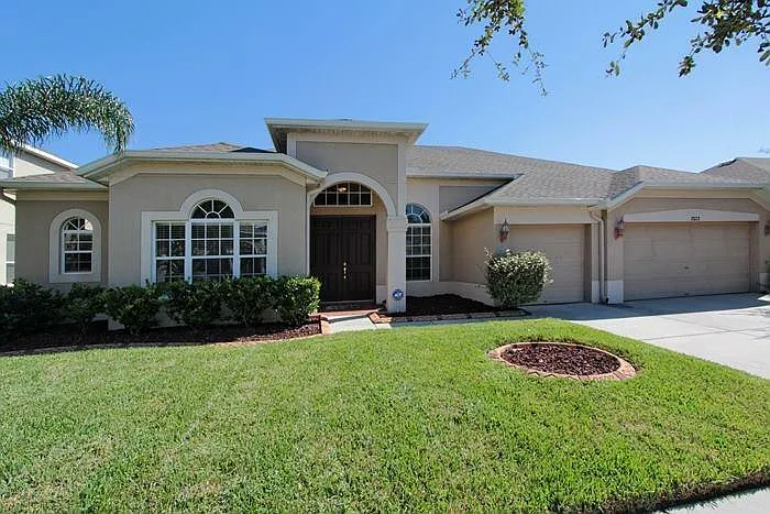 2522 Yukon Cliff Dr
