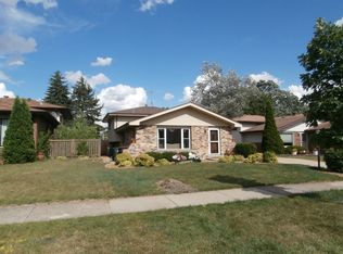 15605 Latrobe Ave, Oak Forest, IL