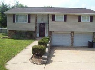 207 Center St, Plum, PA 15239