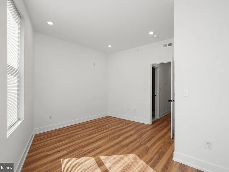 2325 Germantown Ave #3 — Photo 14