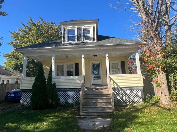 935 Rockdale Ave, New Bedford, MA 02740