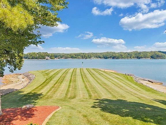 4th image of 500 Oak Point Dr
