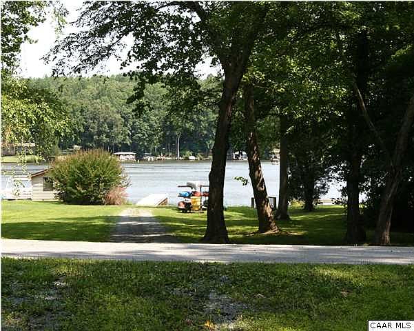 1st image of 1975 S Lakeshore Dr
