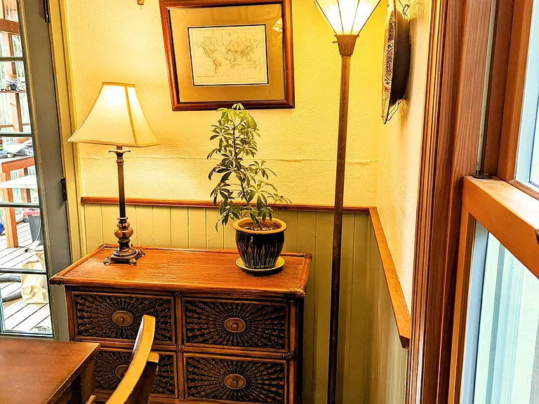 20 Ash St — Photo 17
