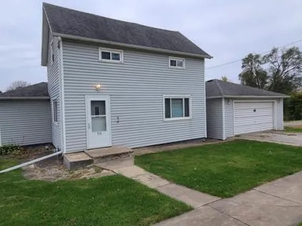 310 W Edgington St, Reynolds, IL 61279