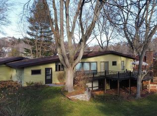 W11001 Rodney Dr, Lodi, WI 53555