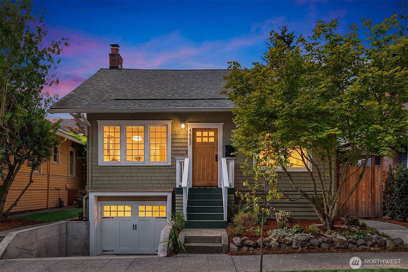 1st image of 4663 1st Avenue NE