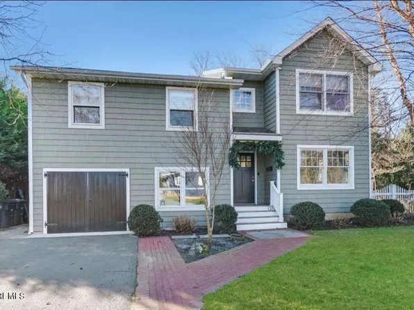 1319 Pennsylvania Avenue, Manasquan, NJ 08736