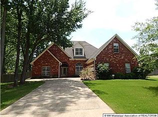3997 Cobblewood Dr, Southaven, MS 38672