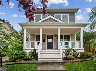 12 W Wyatt Ave, Alexandria, VA 22301