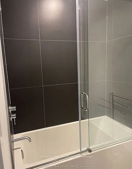 20 Edward St #1813 — Photo 3
