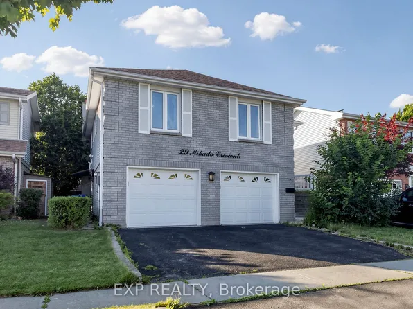 29 Mikado Cres N, Brampton, ON L6S 3R4