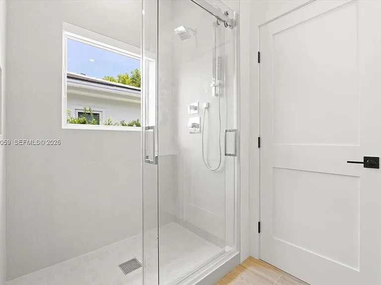 1213 Andora Ave — Photo 21