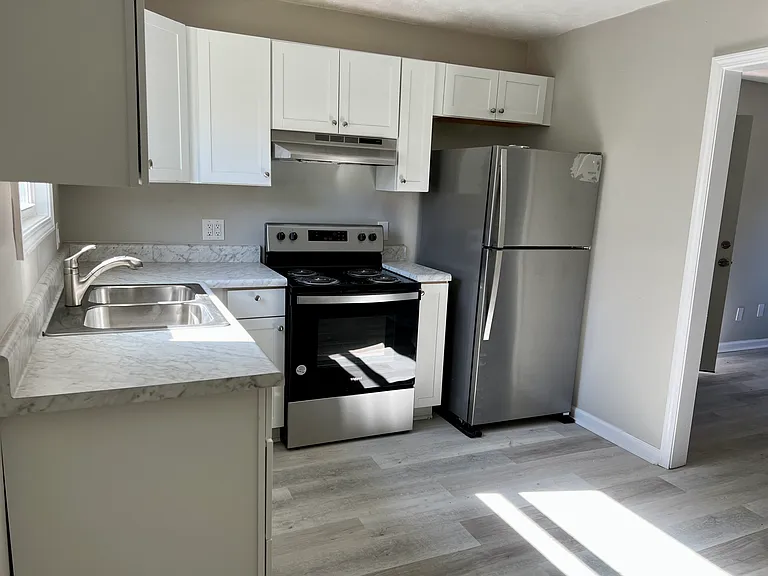 315 Bybee Branch Rd #F — Photo 2
