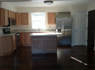 573 Silver Creek Rd, Marquette, MI 49855