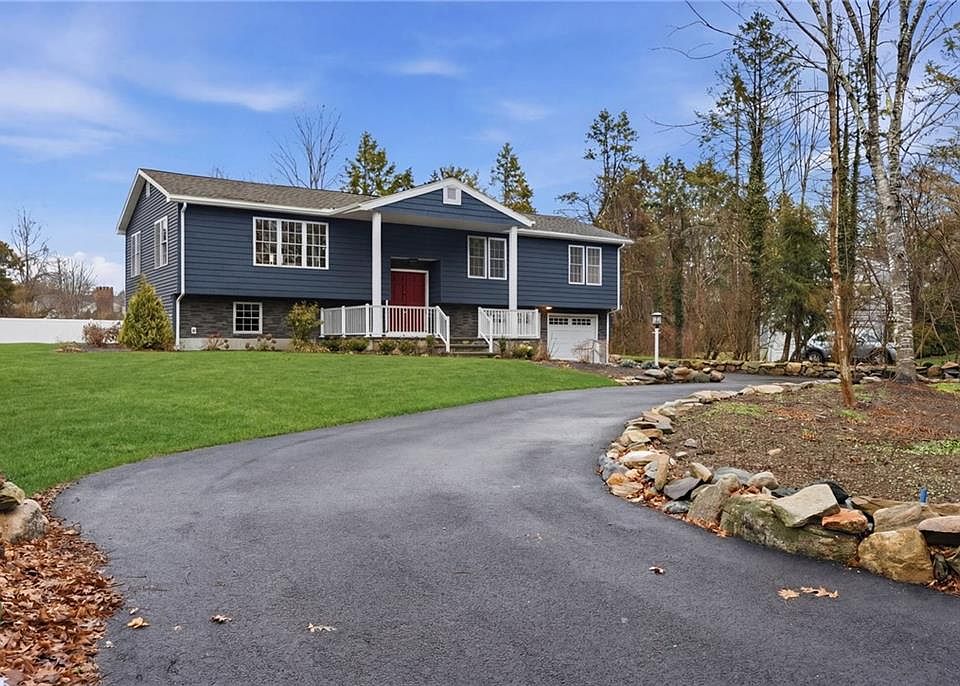 1st image of 4 Shore Rd