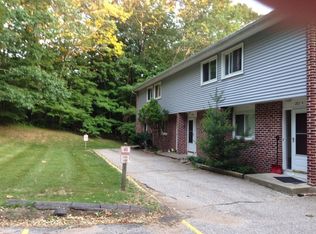 201 Baxter Rd APT C, Mansfield, CT 06268