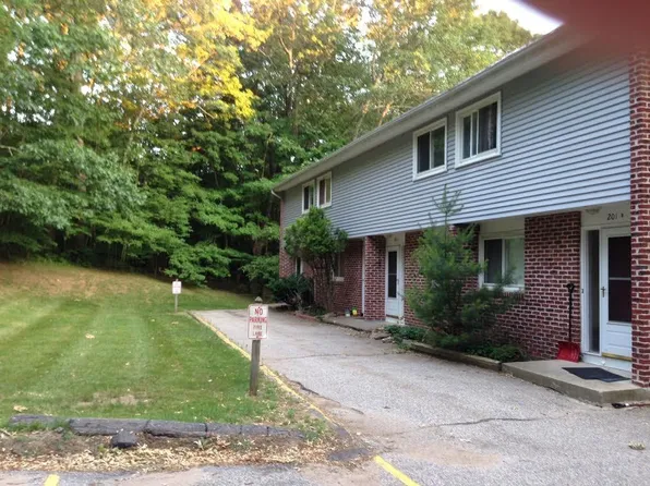 201 Baxter Rd APT C, Mansfield, CT 06268