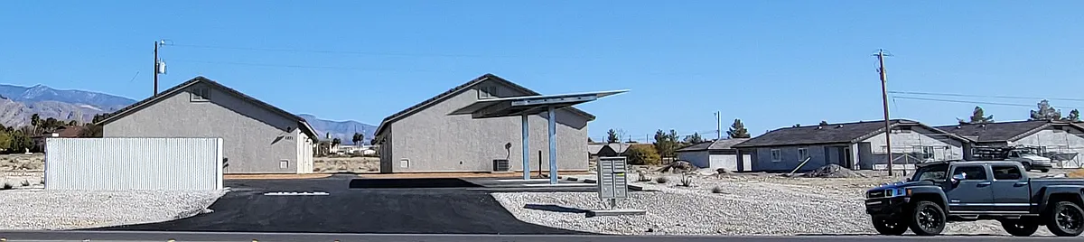Building Photo - 1271 S Dandelion St