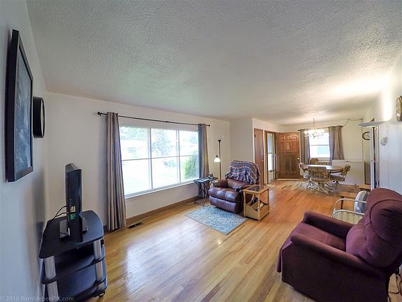 4th image of 1509 E Bismark Ave