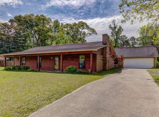 118 Hilda Dr, Vicksburg, MS 39180