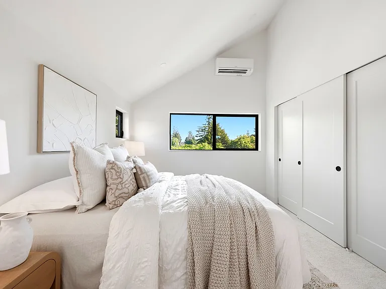 4709 SW Hinds St — Photo 6