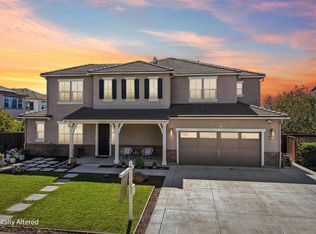 18713 White Moon Dr, Morgan Hill, CA 95037
