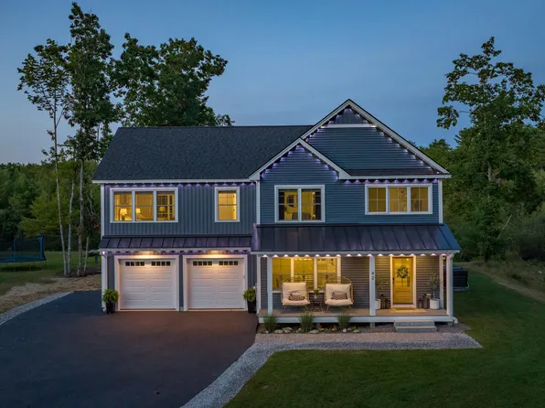 42 Leonards Way, Windham, ME 04062