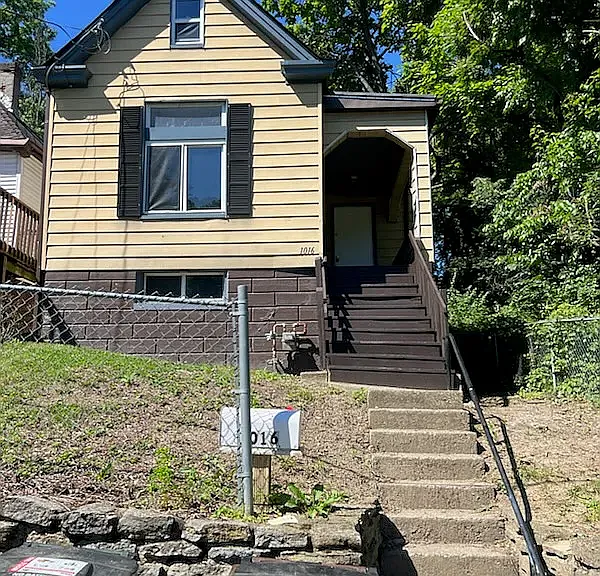 1016 Ervin Ter — Photo 8