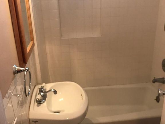 2nd image of 1502 N Hollywood Way APT B