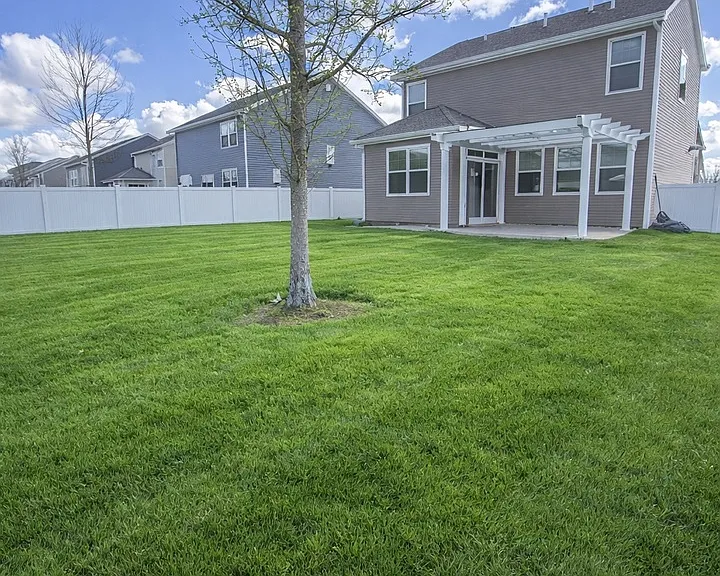 6816 Cobble Springs Ln — Photo 31