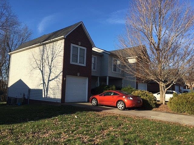 2nd image of 306 Hamlett Dr E