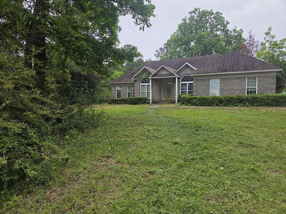 1st image of 124 Young Ln