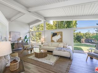 800 Hanley Ave, Los Angeles, CA 90049