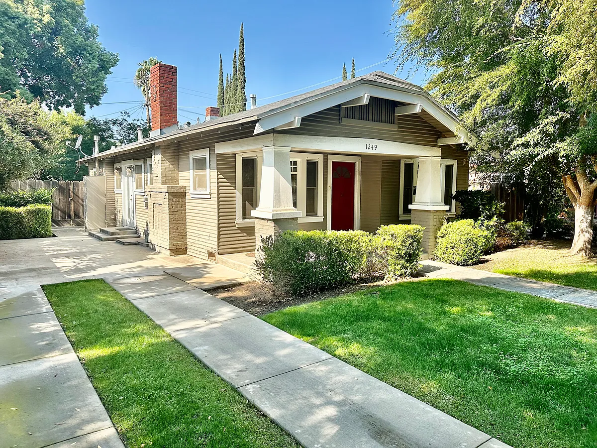 Building Photo - 1249 N Harrison Ave