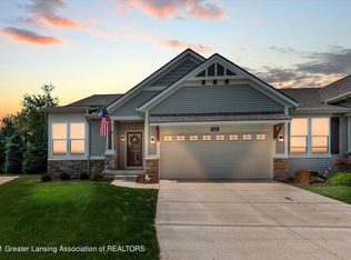 7456 Cabot Ct, Grand Ledge, MI 48837