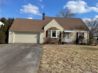 78 Birchwood Rd, East Hartford, CT 06118