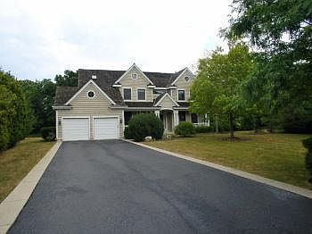 1st image of 14115 W Braemore Close