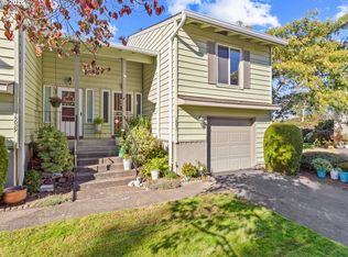 15031 NE Rose Pkwy, Portland, OR 97230