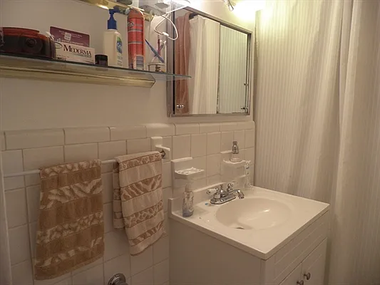 Sold by Citi Habitats | media 23