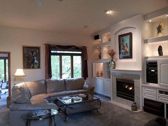 5th image of 301 Ascot Ct