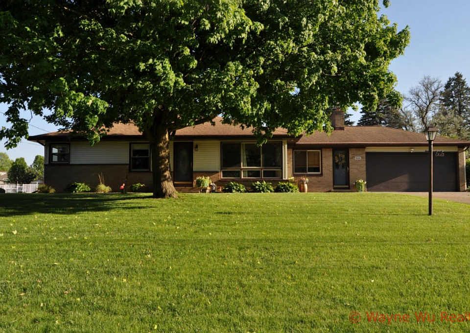 1st image of 1830 Bluehill Dr NE