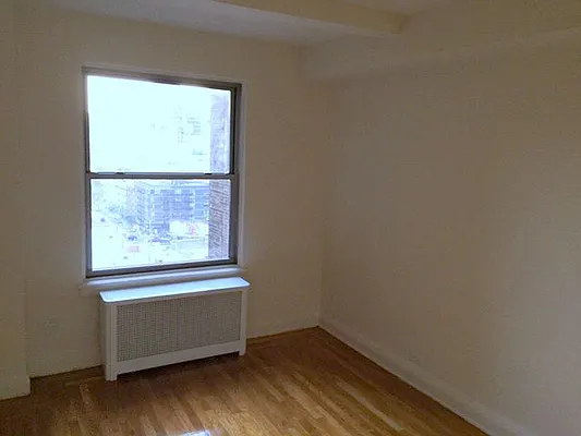 Rented by Avenues Real Estate | media 12