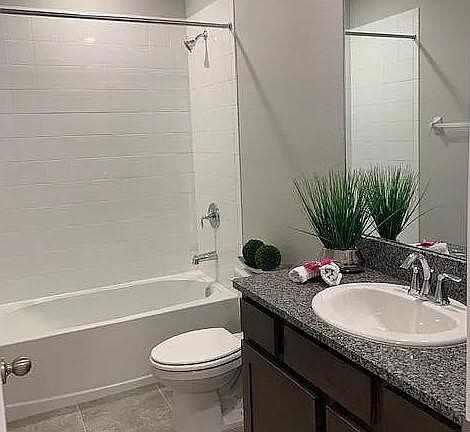 4th image of 6525 Serenity Fall Ln