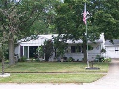 349 Rowan Dr, Berea, OH, 44017
