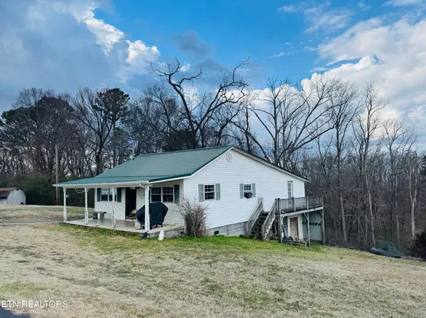 1221 Brady Rd, Newport, TN 37821