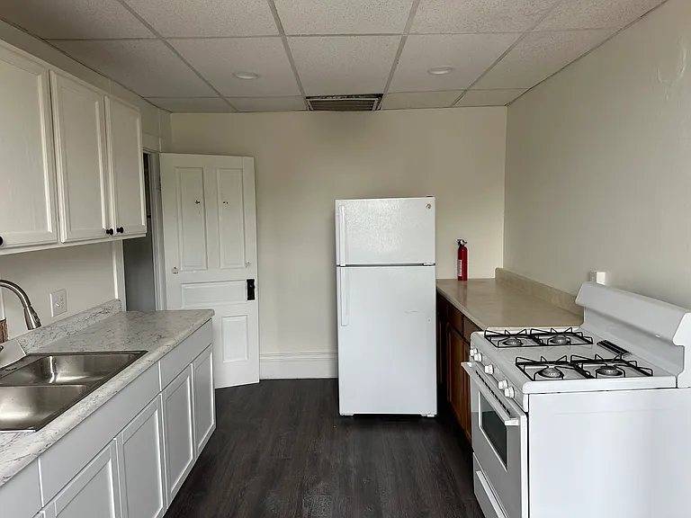 927 Harmony Way #C — Photo 13